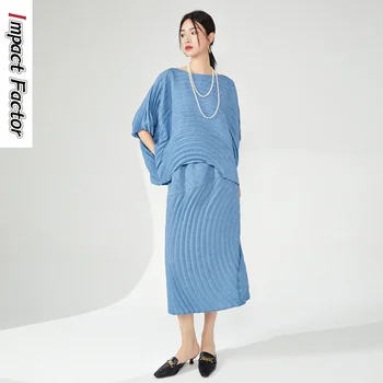 Плиссированный комплект Miyake, Женствена рокля, Модерен Пролетно-есенен комплект от две части, Свободна тениска, Топ, Пола с цепка