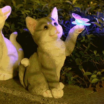 Статуята е хубава котката в градината от слънчевите светлини, Статуетка коте Пеперуди от смола, декорация за дома и градината на открито, Подаръци
