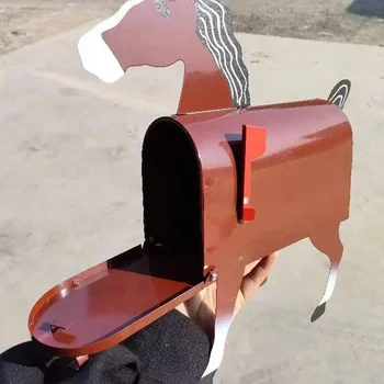 Метална пощенска кутия за домашни любимци във формата на кон, кокошка, крава, голям капацитет, пощенска кутия за градина, ферма, монтиран на стълб, за многократна употреба Iron декор за дома